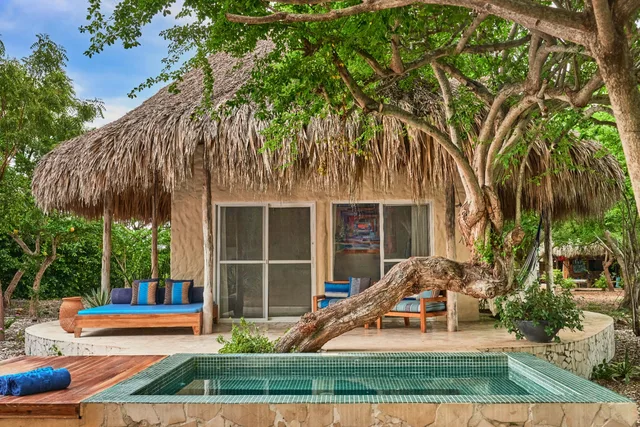 Exterior — Cabaña with Plunge Pool — Blue Apple Beach, Playa Mamón, Isla Tierra Bomba