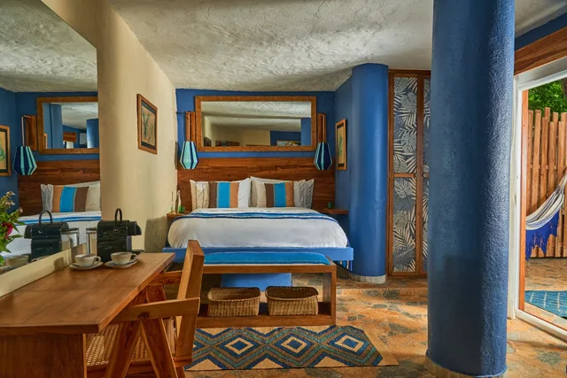 Bedroom — Standard Double — Blue Apple Beach, Playa Mamón, Isla Tierra Bomba